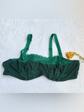 Adore me Green Lace Underwire Bra 42DD